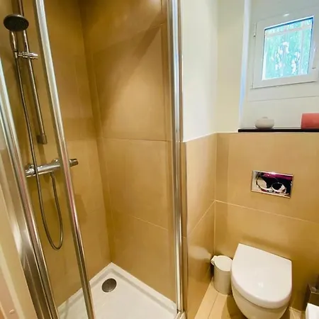 Appartamento Two Bedroom In The Center Of A Few Steps From The Croisette And The Palais - 2078